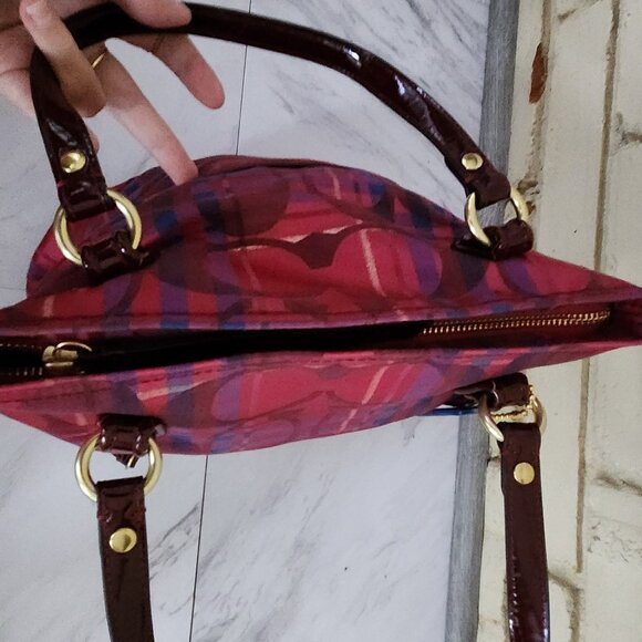Like New Rare Coach Poppy Tartan Foldover Shoulder Bag or Cossbody Bag Purse - Picture 9 of 16